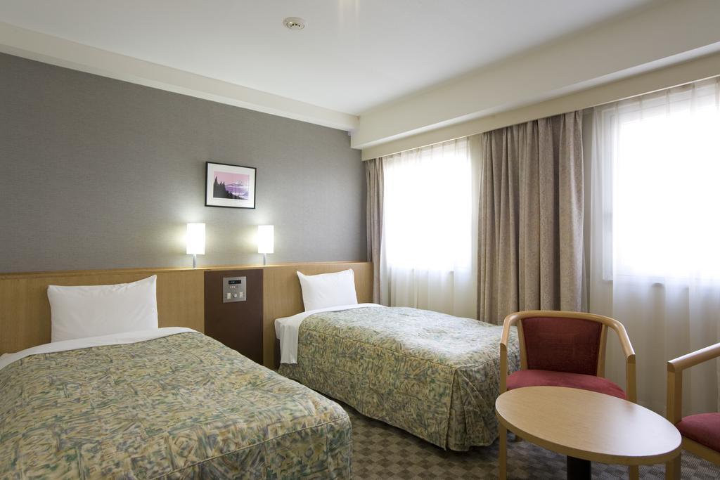 Unizo Inn Tokyo Asakusa Экстерьер фото