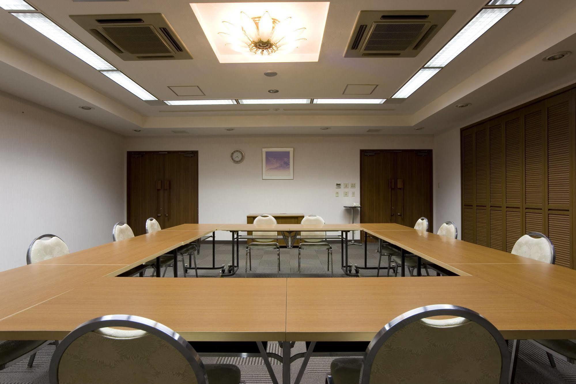 Unizo Inn Tokyo Asakusa Экстерьер фото